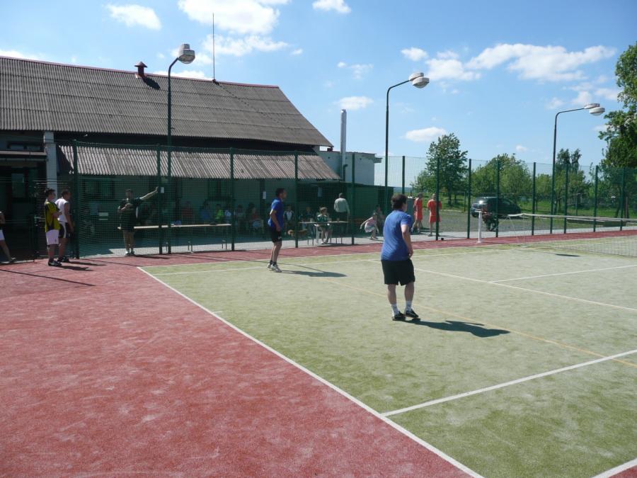 Nohejbalový turnaj dvojic - 5.6.2010 Nohejbalový turnaj dvojic - 5.6.2010
